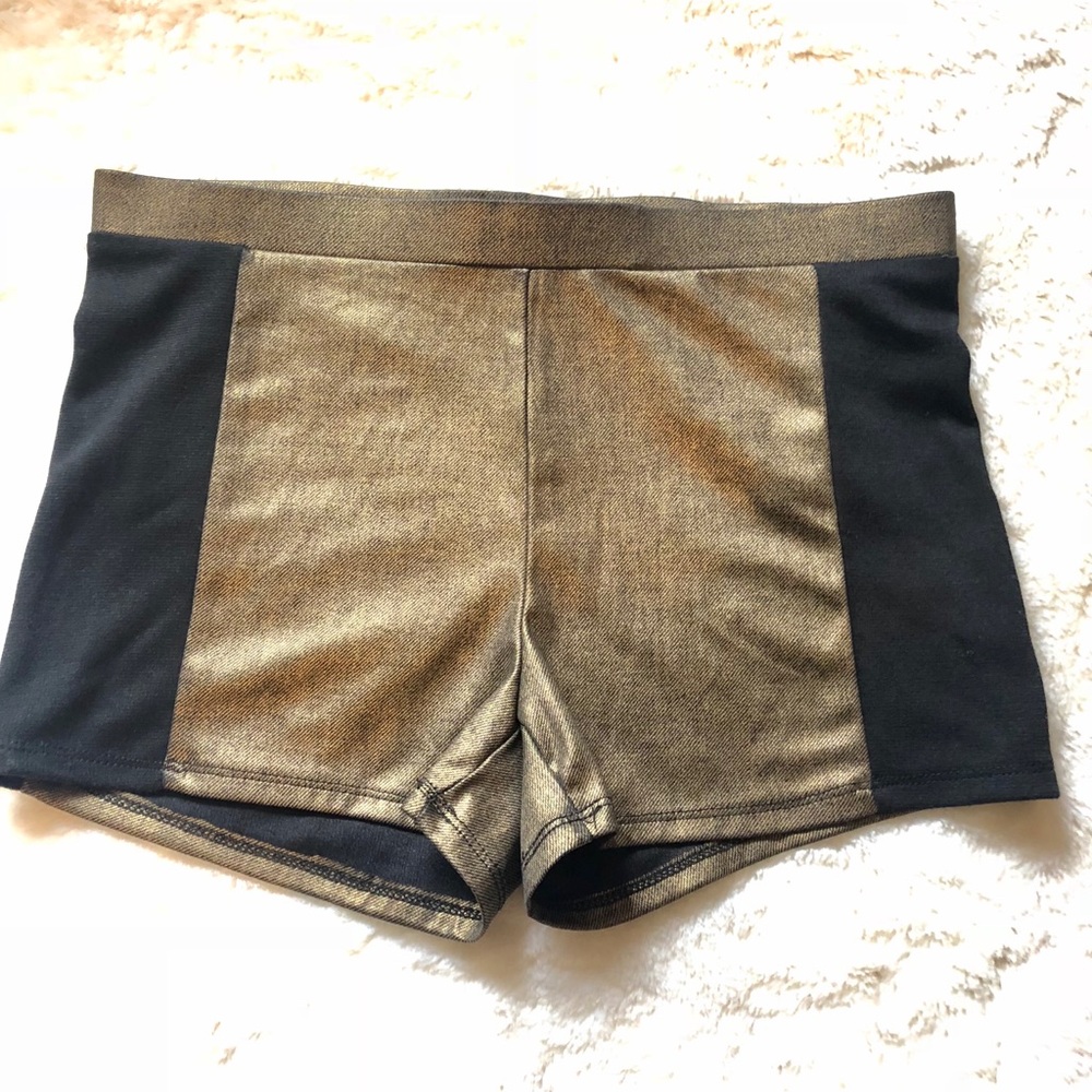 Woman’s Jr’s Forever 21 Black and Gold Metallic Short Shorts Small